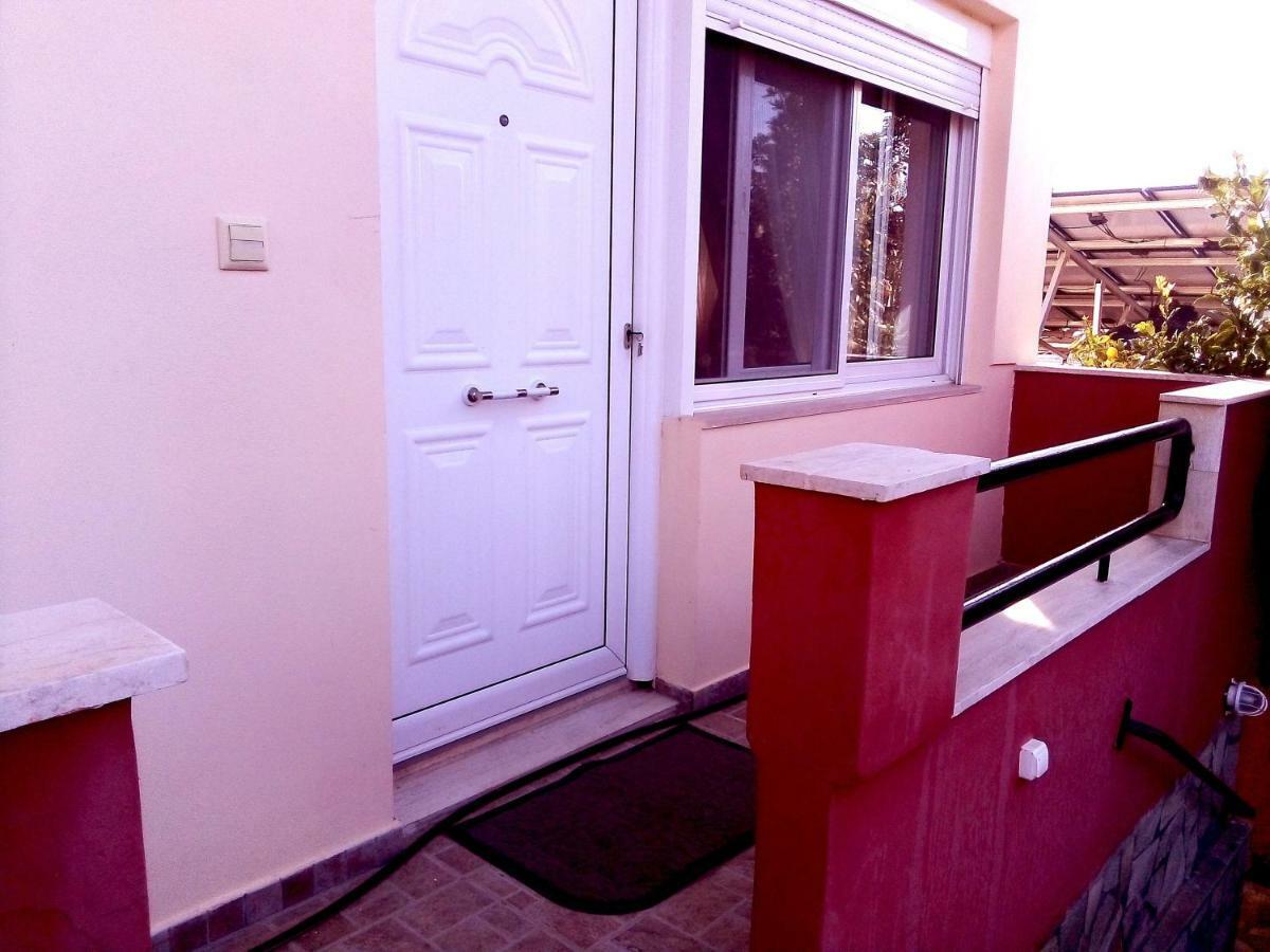 S.D Apartment Lavrion Exterior photo